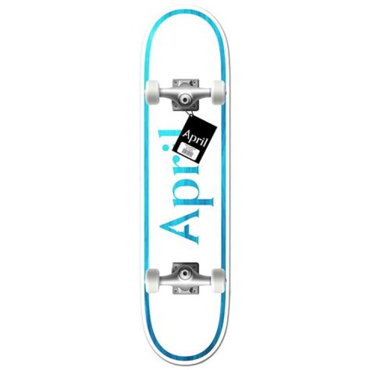April Blue (36 фото)