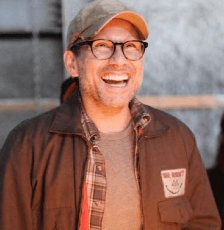 Are Justin Miles And Christian Slater Brothers?