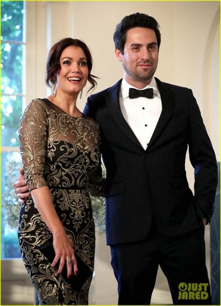 Bellamy Young | Boyfriend, Kids And Relationship Timeline ·