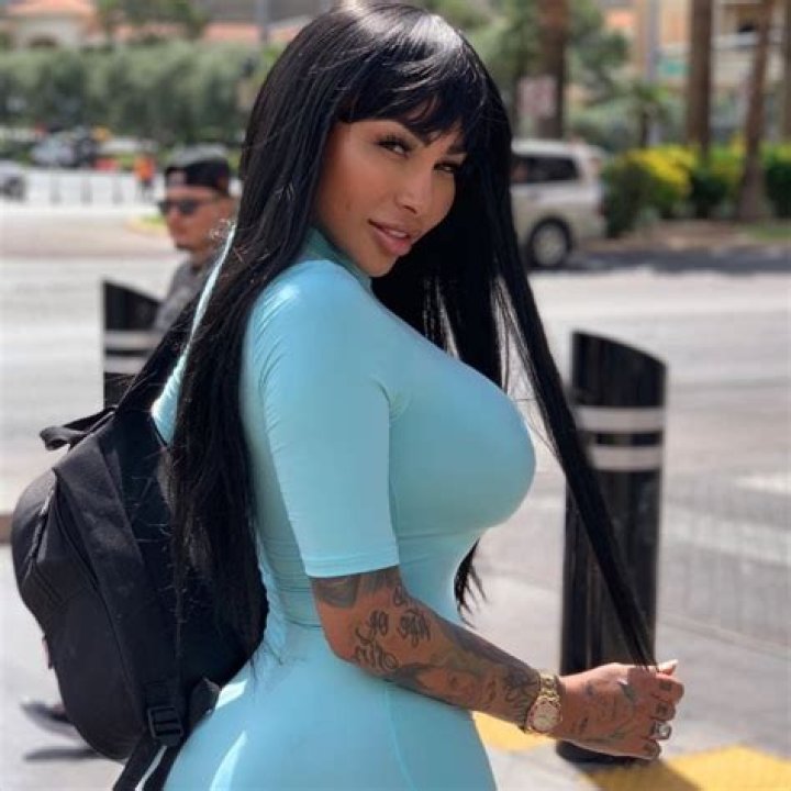 Brittanya Razavi on Instagram &ldquo;Made a yummy 310shake to do this body