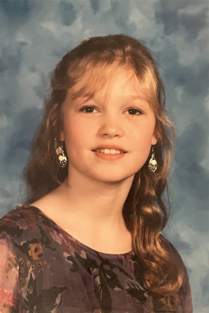 Julia Stiles' Gender Identity Explored