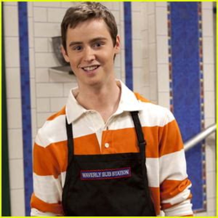 Justin Russo&rsquo;s Friend Zeke Turned Into A Major Hunk (Transformation
