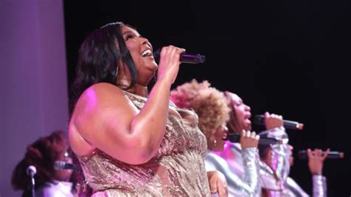 Lizzo Religion Is She Christian Jewish Or