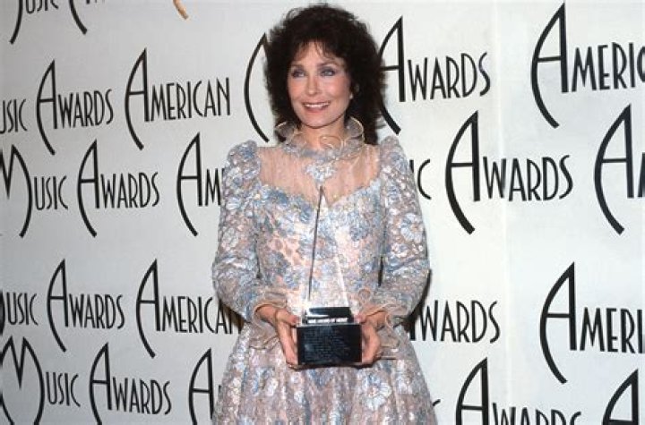 Loretta Lynn Biographical Timeline American Masters PBS