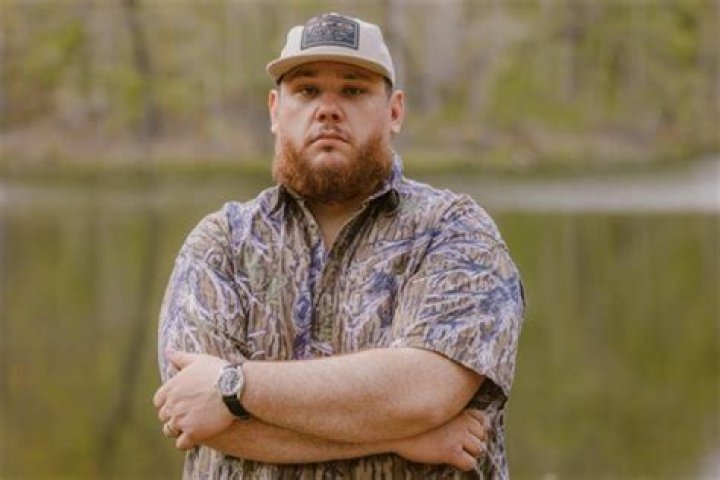 Luke Combs' Brother's Tragic Death: Uncovering The Hidden Truths