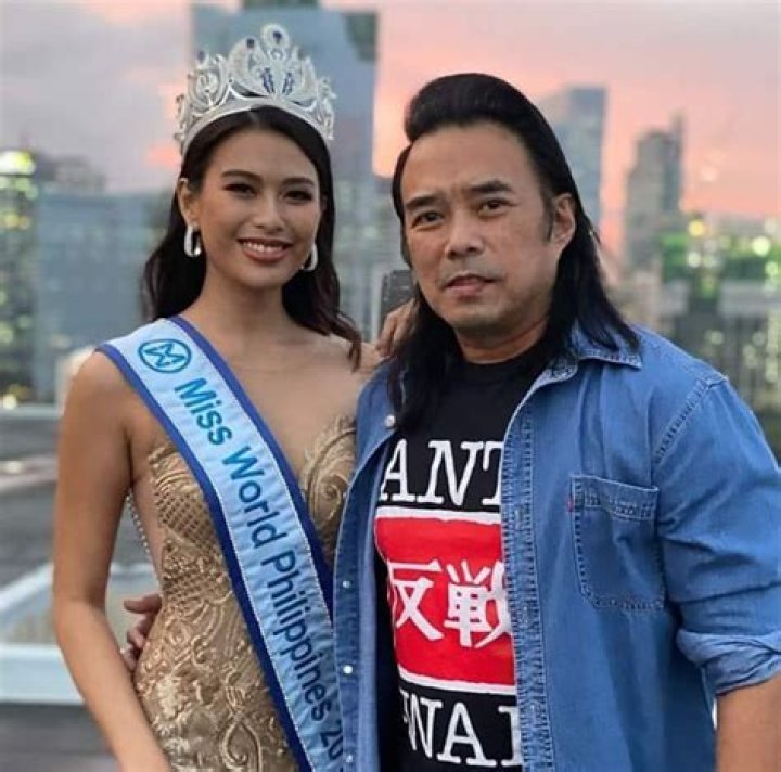 Michelle Dee's Father And His Impact