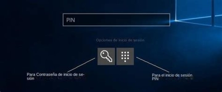 Pin de Sz&aacute;nt&oacute; Gr&eacute;ta en Carlos Sainz Jr. ️ Corredores de formula 1