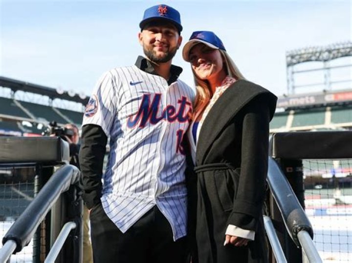 The Untold Story Of Bo Bichette's Girlfriend