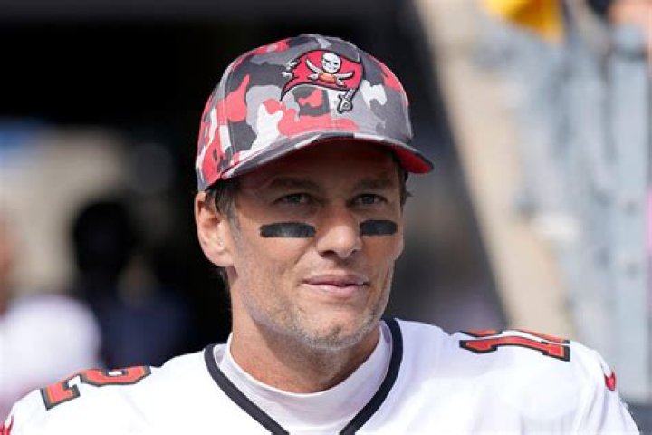 Tom Bradys
