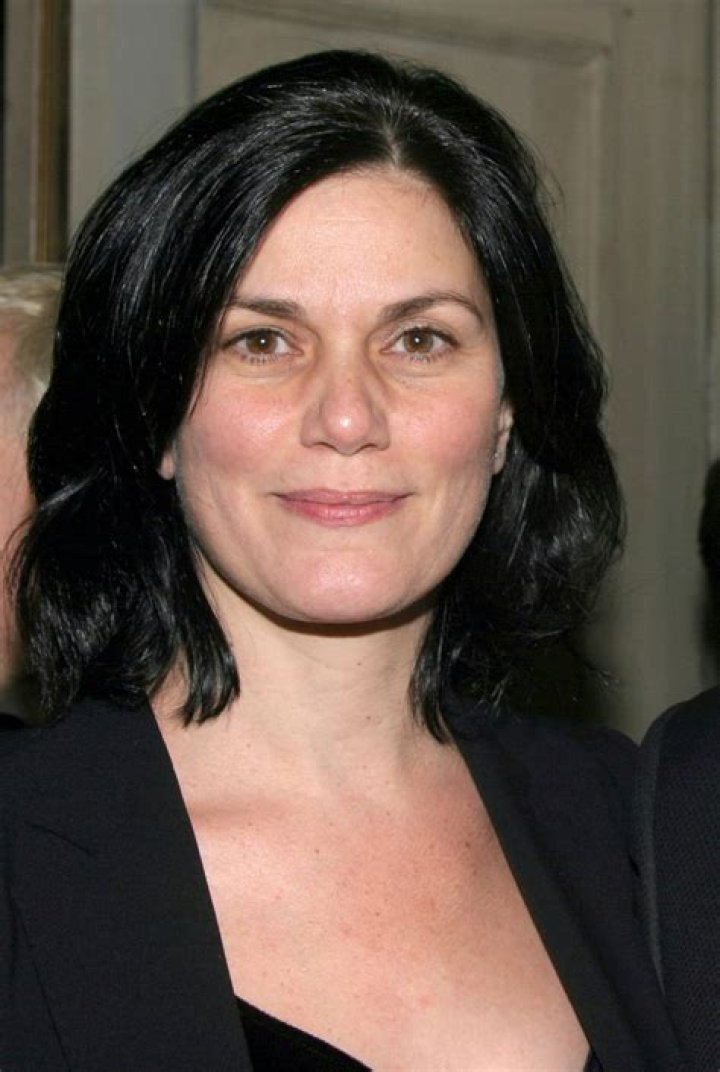 Unveiling Linda Fiorentino's Enduring Force In Cinema Today