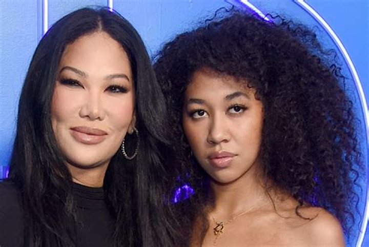 Unveiling The Extraordinary Mother Behind Aoki Lee Simmons