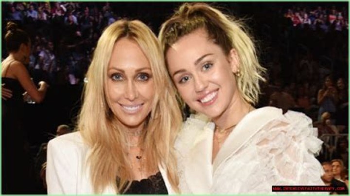 Unveiling The Parents Of Avery Cyrus: Discoveries And Insights