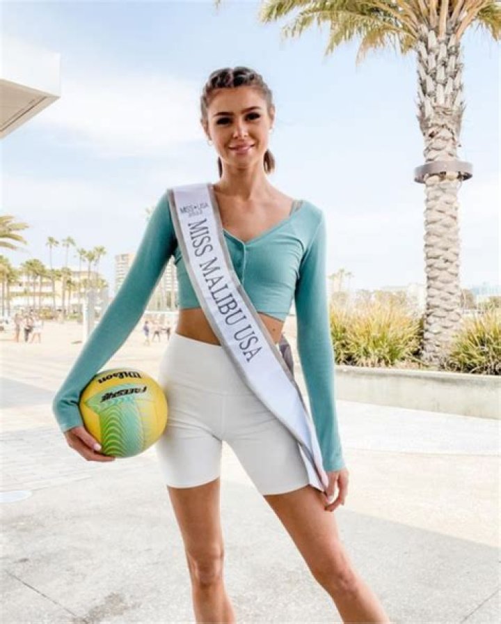 Unveiling The Secrets Of Height: Exploring Raquel Leviss's Stature
